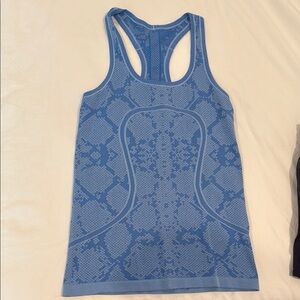 Lululemon Athletica Blue Fitted Sleeveless Tank Top